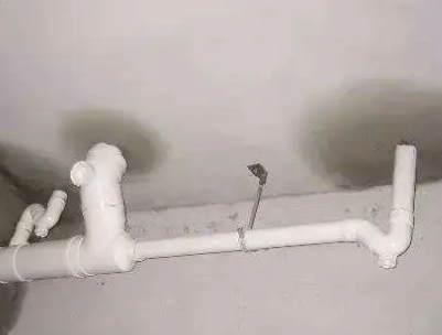 托克逊卫生间测漏水的几种情景